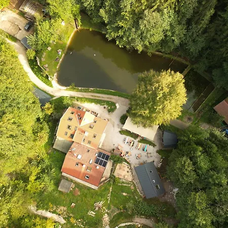 Waldschlucht Panzió